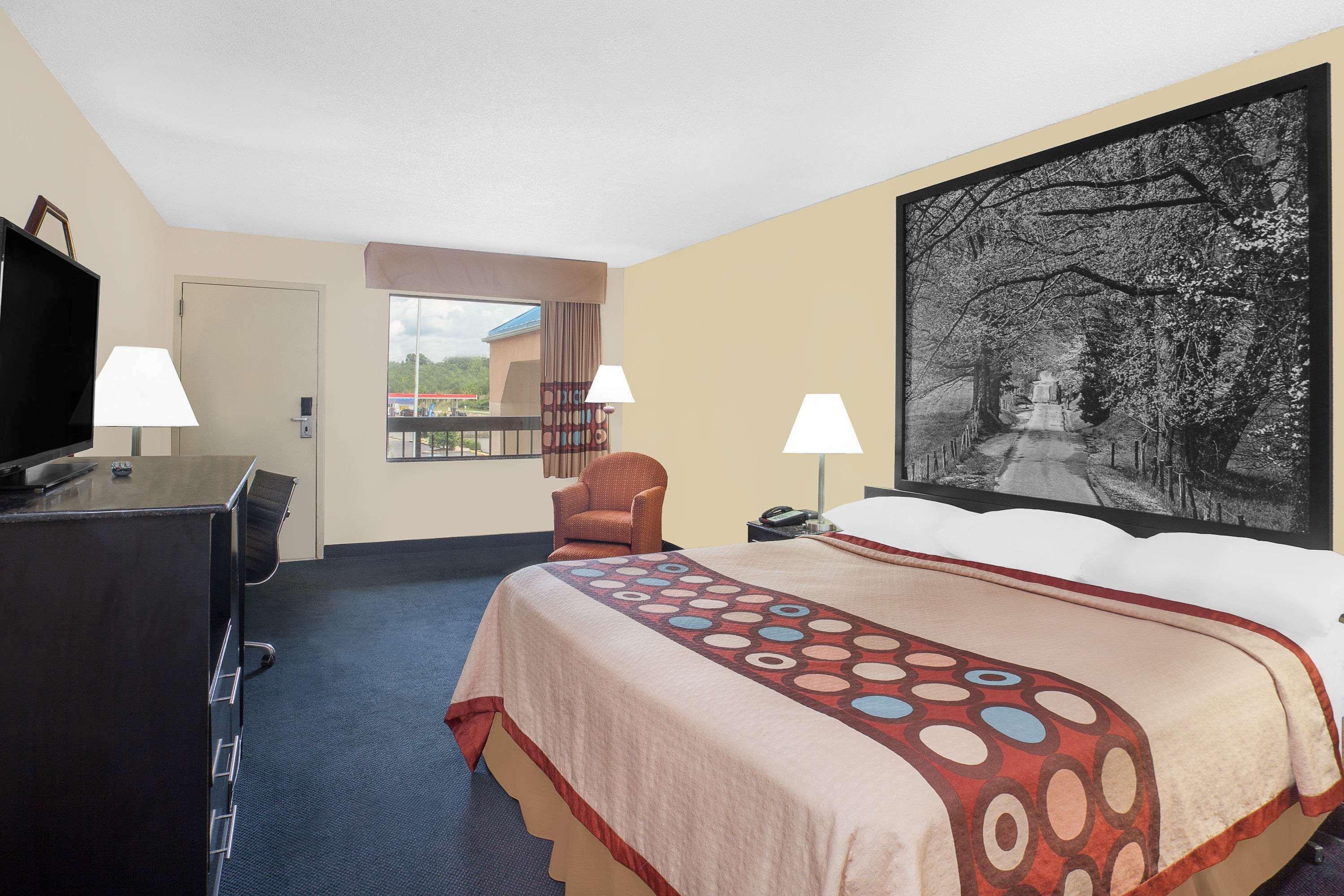 Super 8 By Wyndham Bulls Gap Greeneville Area Exterior photo