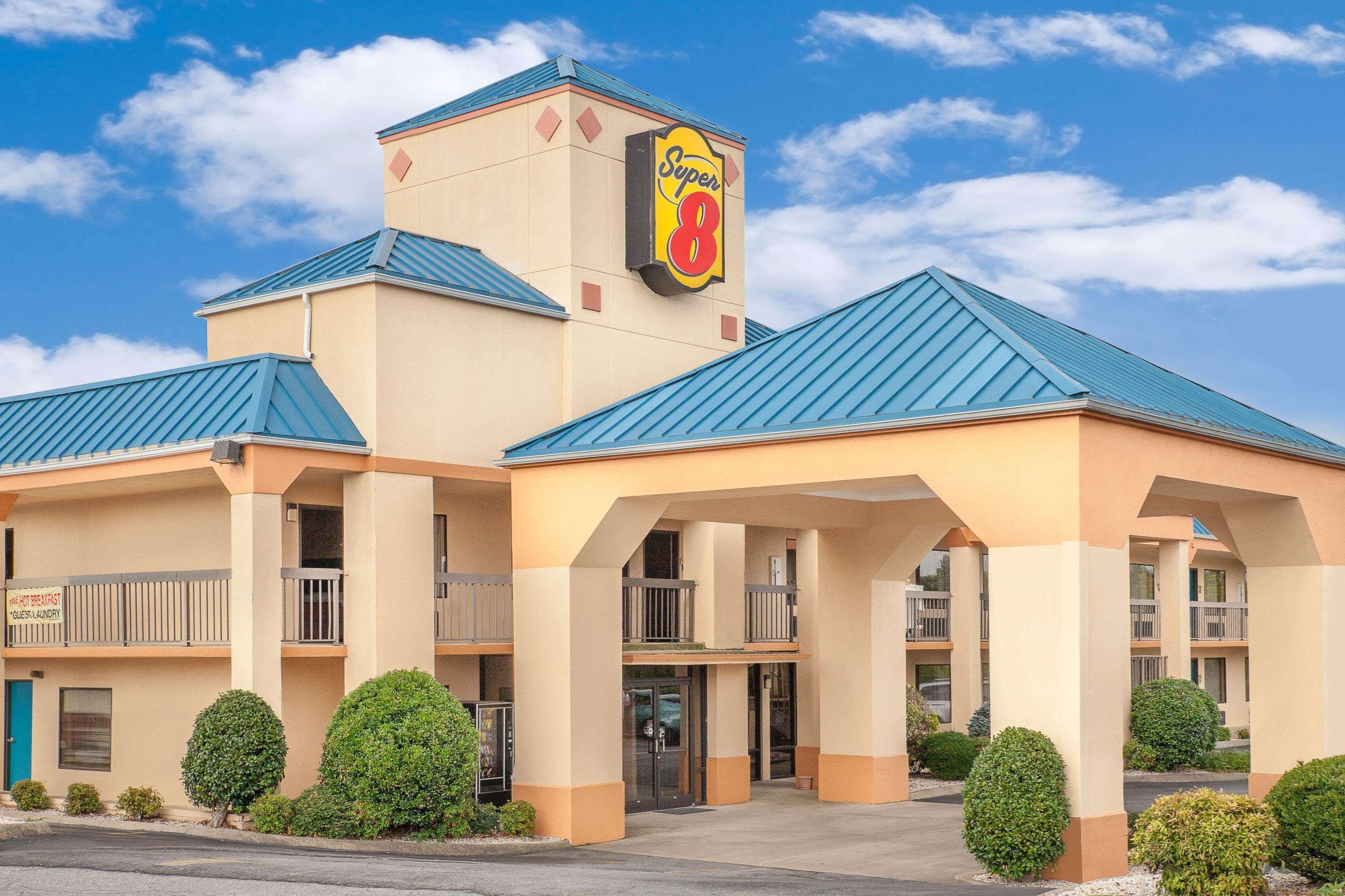 Super 8 By Wyndham Bulls Gap Greeneville Area Exterior photo