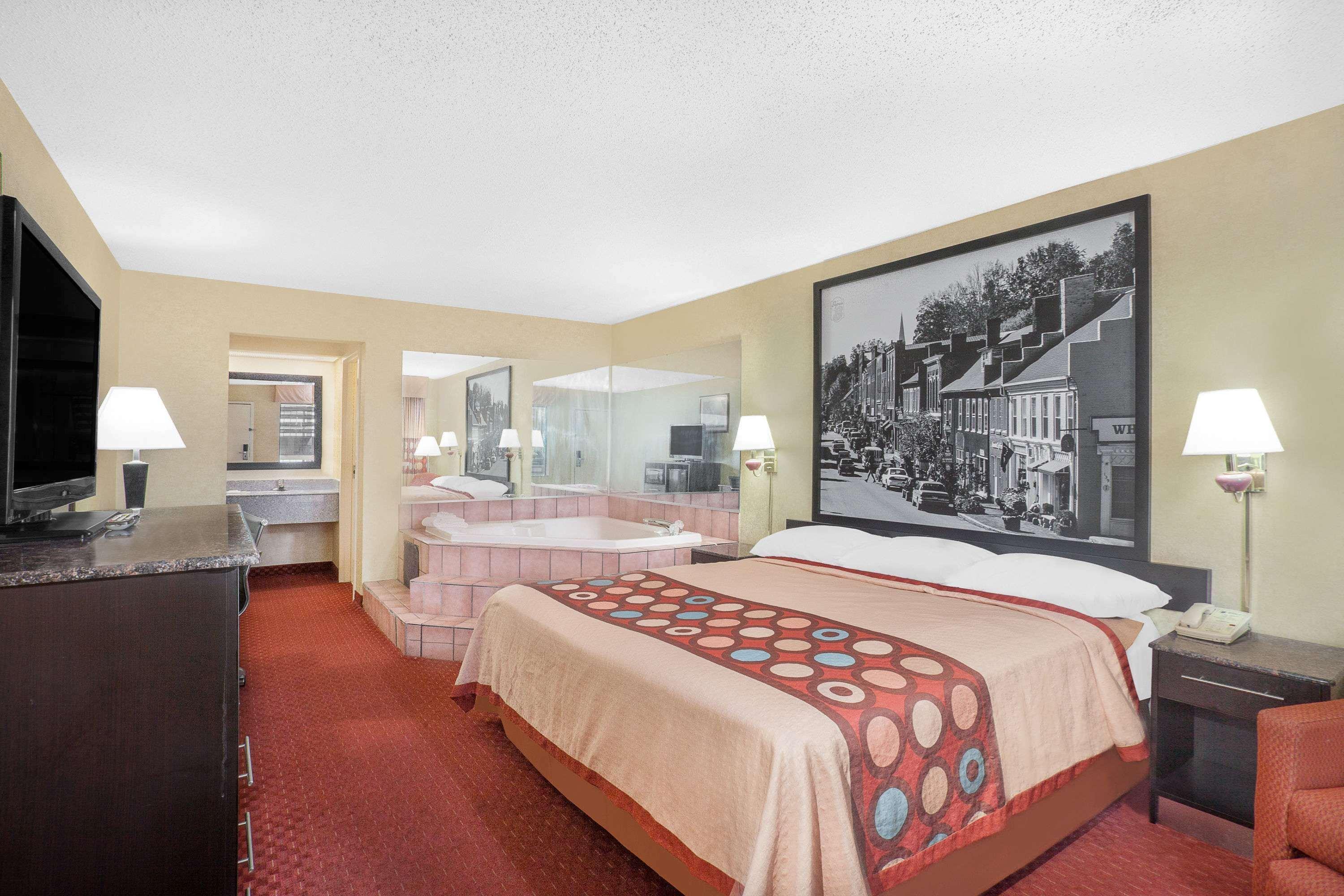 Super 8 By Wyndham Bulls Gap Greeneville Area Exterior photo